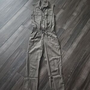 Max Studio Sleeveless Jumpsuit Sage Green Small Non Polyester